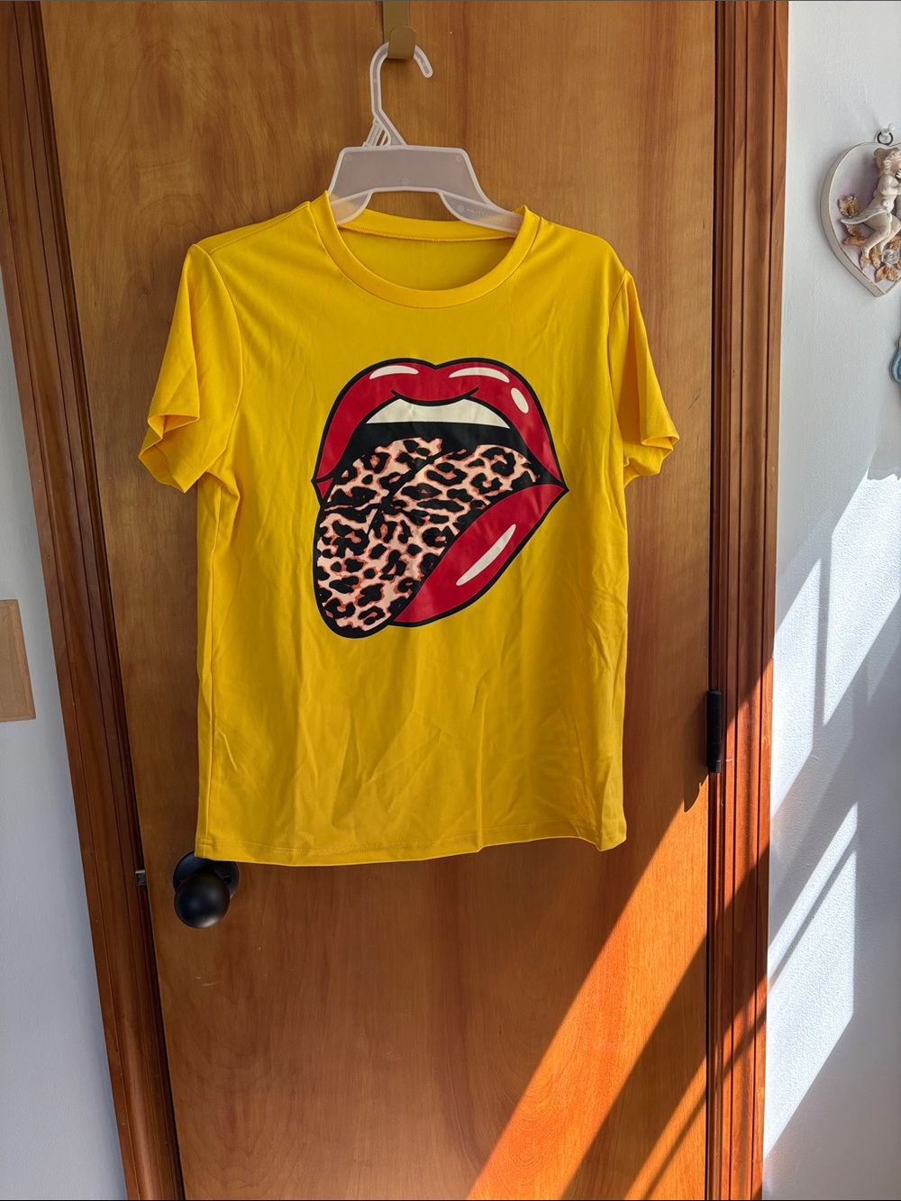 Yellow Graphic Tee & Shorts With Leopard Tongue Print